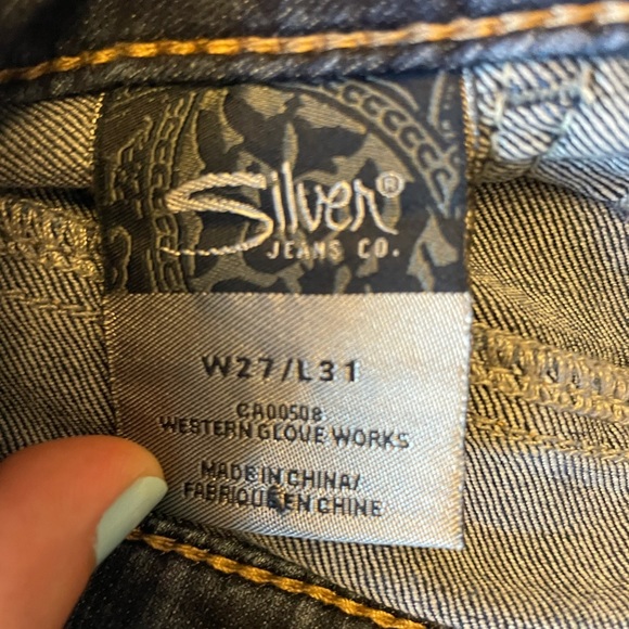 Silver Suki Mid Rise Skinny Jean - Picture 3 of 3